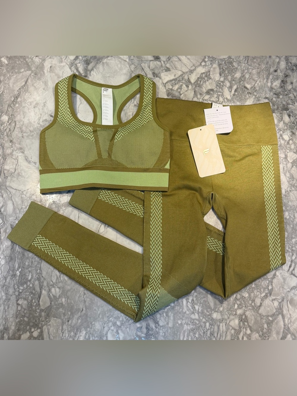 Fabletics Olive Green BNWT Seamless Racerback Sports Bra & Leggings Set